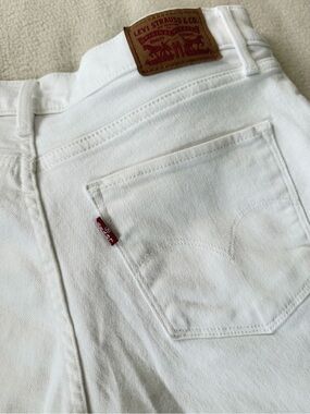 Levi's White Denim Cuffed Jean Shorts Size 31